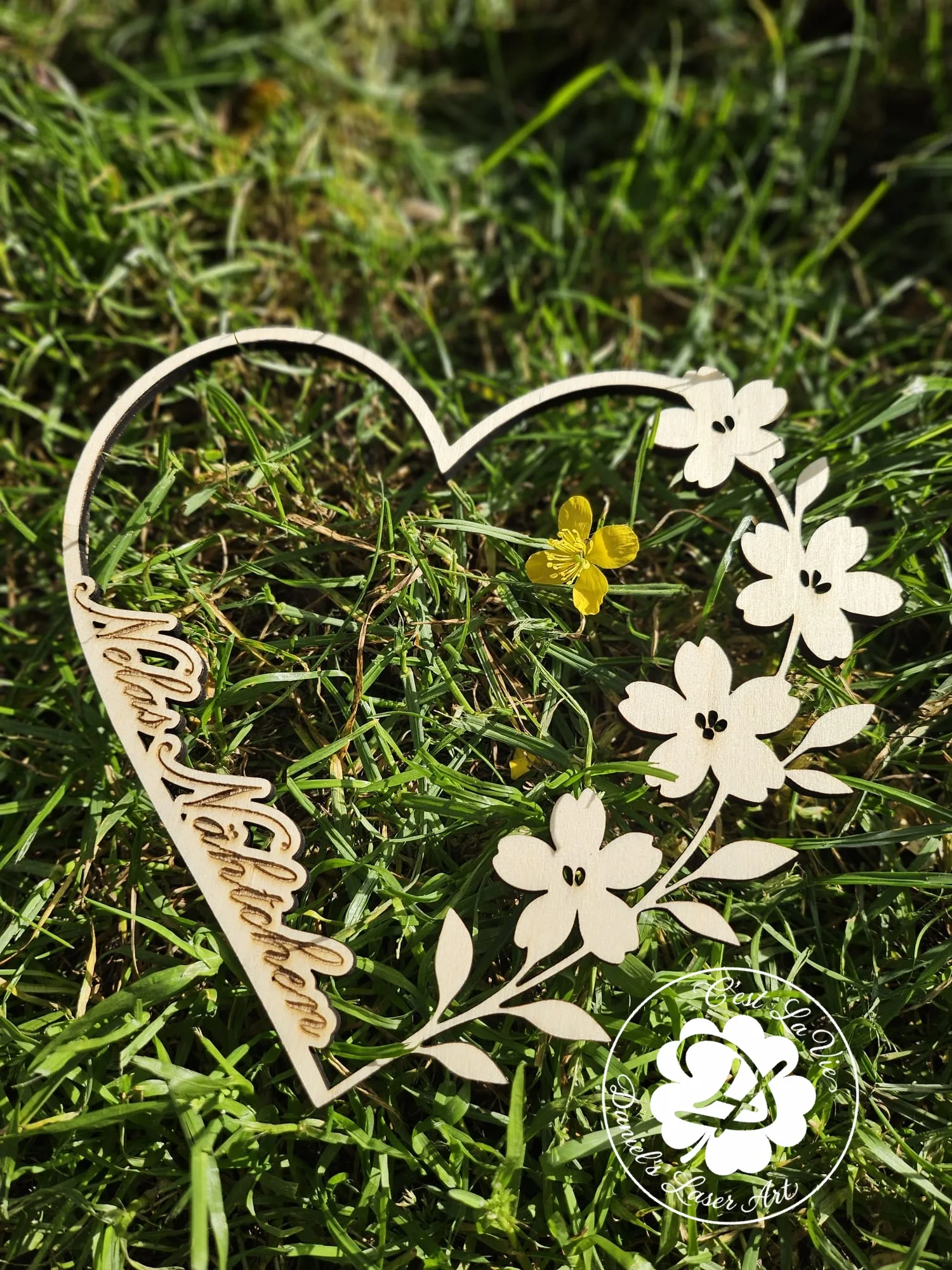 Blumenherz „Nähzauber“ Zartes Design für echte Handarbeitsliebe.